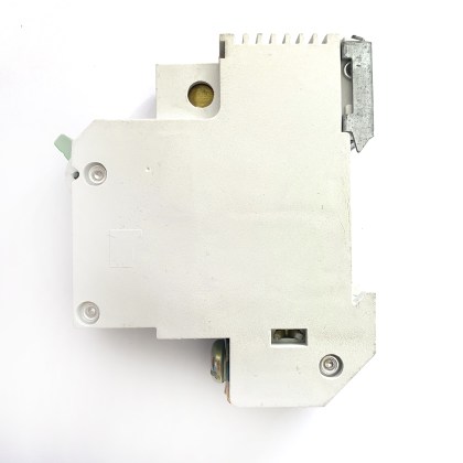 Ottermill AMPS 32 M9 32A 32 Amp MCB Circuit Breaker Type 3